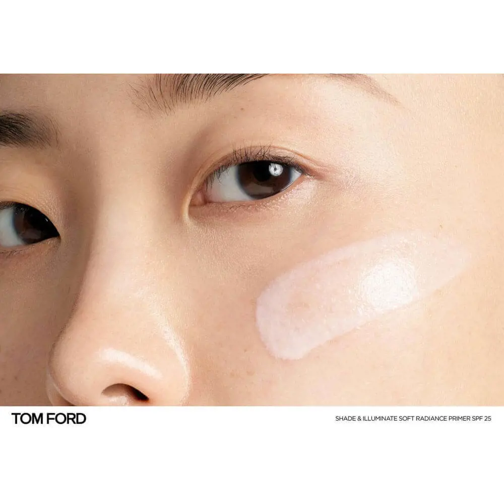 TOM FORD Shade & Illuminate Soft Radiance Primer SPF 25 30ml